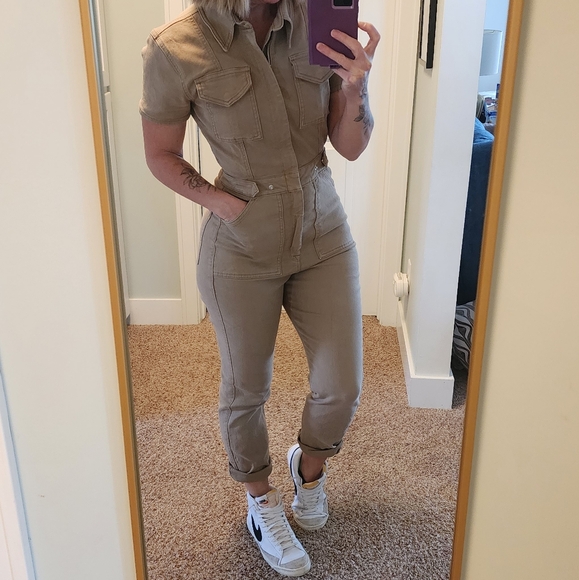 Good American Pants - Good American Fit For Success jumpsuit - Size M.